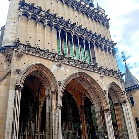 Appartamento Le Préfecture - Particulier Au Coeur De Digione